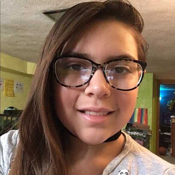 Meet your Posher, Milla - Picture 1 of 1